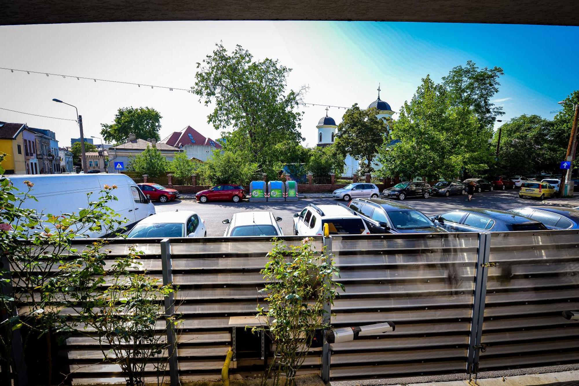 Ideal Accommodation Old Town Бухарест Екстер'єр фото